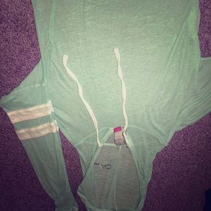 A long Sleeve mint thin Hoodie
